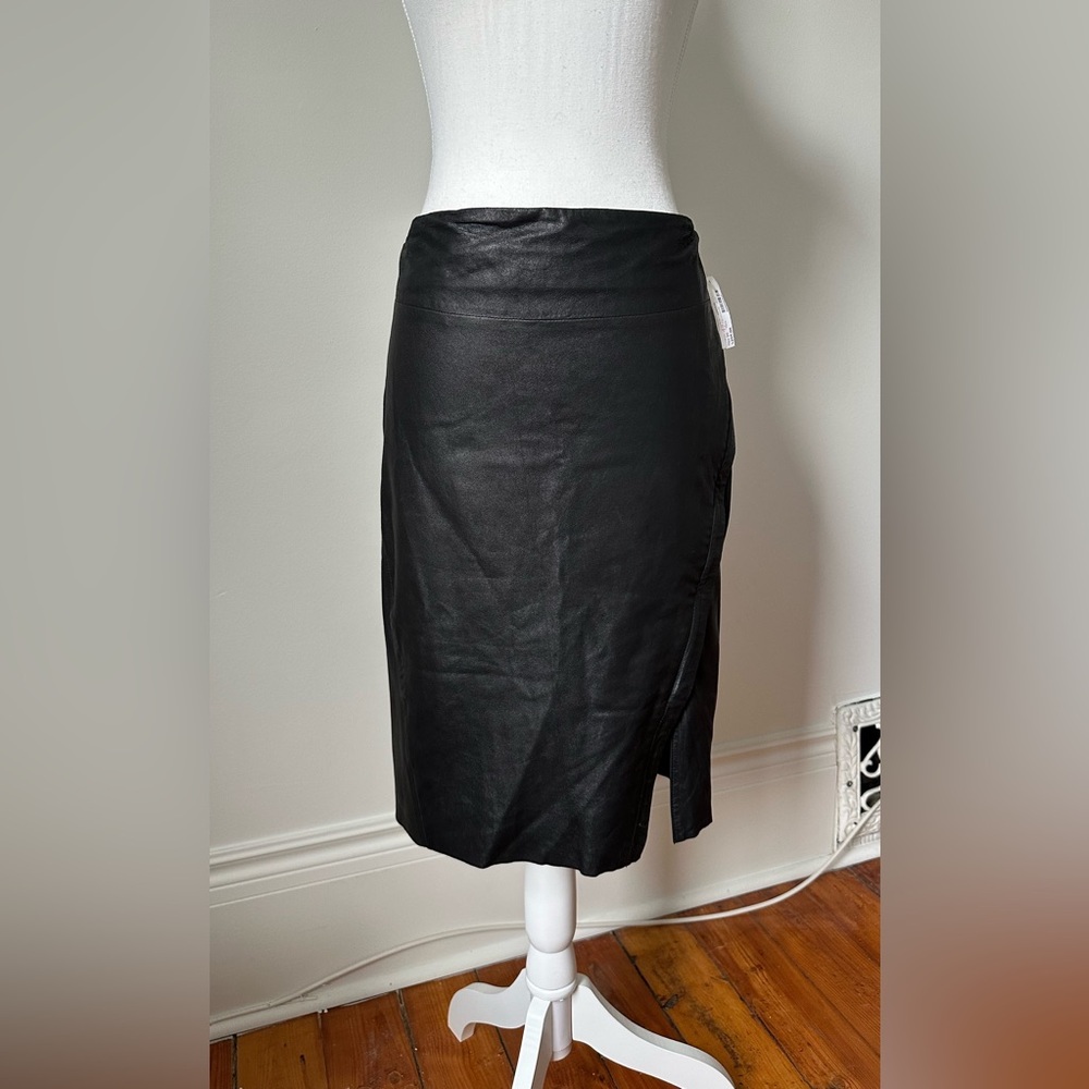 NWT LAMARQUE COLLECTION 100% Leather Preppy Careerwear Midi Skirt Size 10